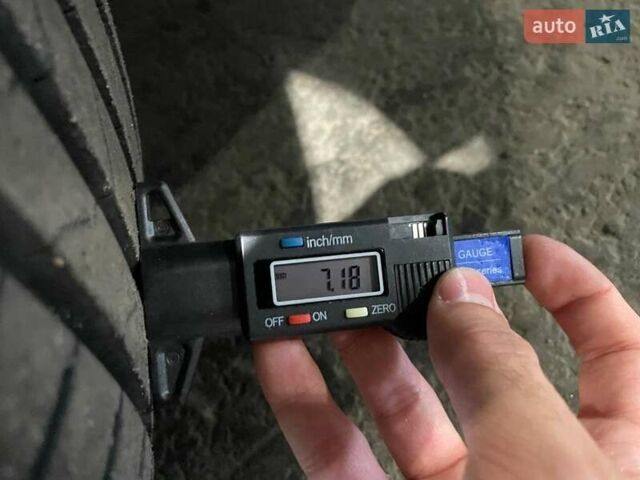 Черный Фольксваген Гольф, объемом двигателя 1.97 л и пробегом 217 тыс. км за 19000 $, фото 9 на Automoto.ua