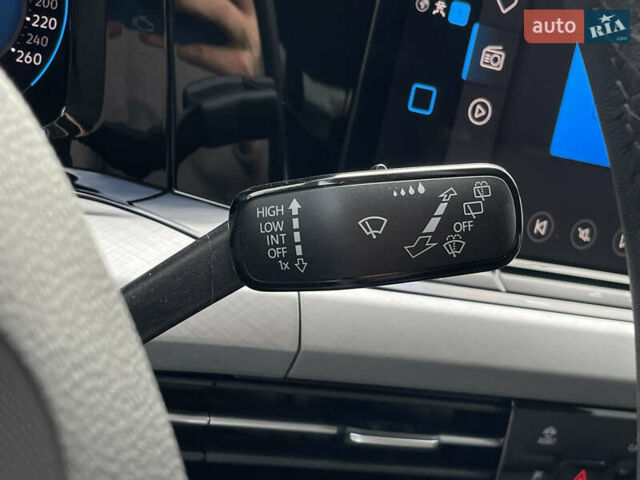 Чорний Фольксваген Гольф, об'ємом двигуна 2 л та пробігом 157 тис. км за 22029 $, фото 51 на Automoto.ua