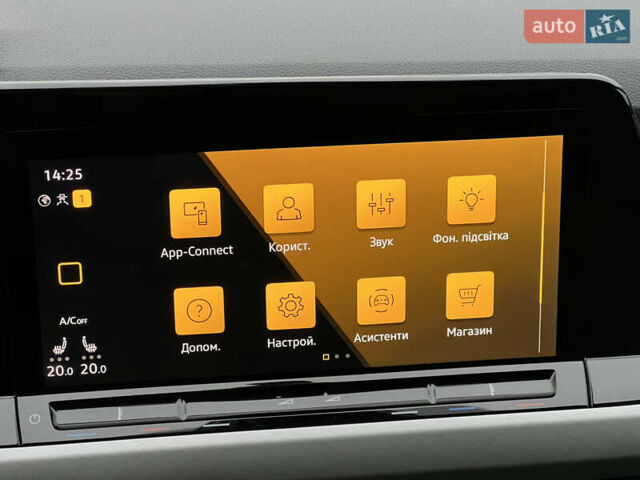 Черный Фольксваген Гольф, объемом двигателя 2 л и пробегом 157 тыс. км за 21806 $, фото 90 на Automoto.ua