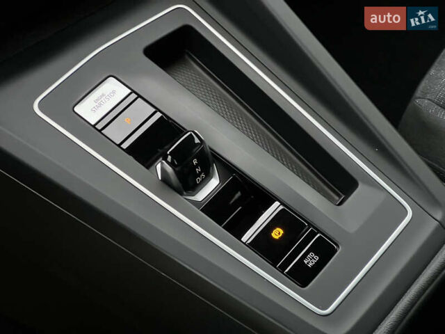 Черный Фольксваген Гольф, объемом двигателя 2 л и пробегом 157 тыс. км за 21806 $, фото 53 на Automoto.ua