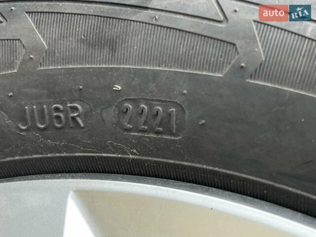 Чорний Фольксваген Гольф, об'ємом двигуна 2 л та пробігом 157 тис. км за 21969 $, фото 85 на Automoto.ua