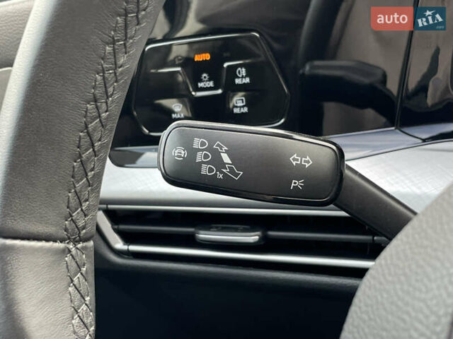 Чорний Фольксваген Гольф, об'ємом двигуна 2 л та пробігом 157 тис. км за 22029 $, фото 50 на Automoto.ua