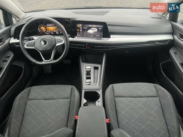 Черный Фольксваген Гольф, объемом двигателя 2 л и пробегом 157 тыс. км за 21806 $, фото 47 на Automoto.ua