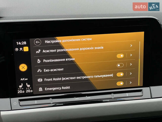 Черный Фольксваген Гольф, объемом двигателя 2 л и пробегом 157 тыс. км за 21806 $, фото 71 на Automoto.ua