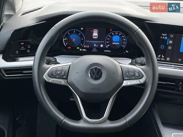 Чорний Фольксваген Гольф, об'ємом двигуна 2 л та пробігом 157 тис. км за 22029 $, фото 44 на Automoto.ua