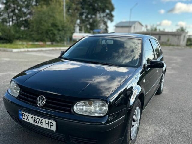 Черный Фольксваген Гольф, объемом двигателя 1.6 л и пробегом 260 тыс. км за 4200 $, фото 7 на Automoto.ua