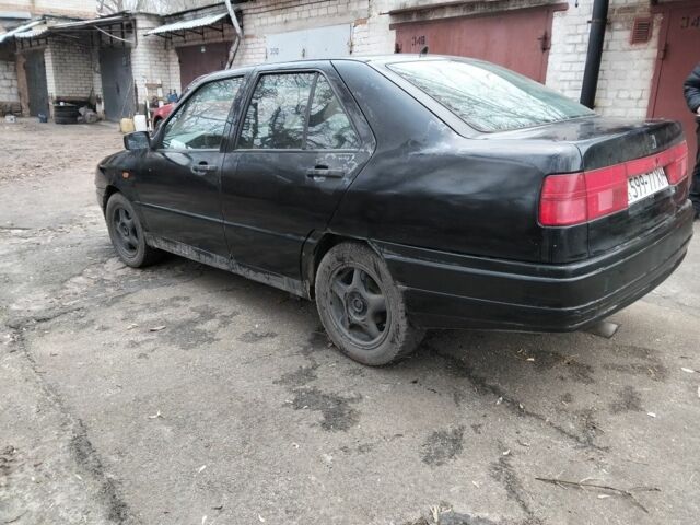 Черный Фольксваген Гольф, объемом двигателя 2 л и пробегом 1000 тыс. км за 500 $, фото 5 на Automoto.ua