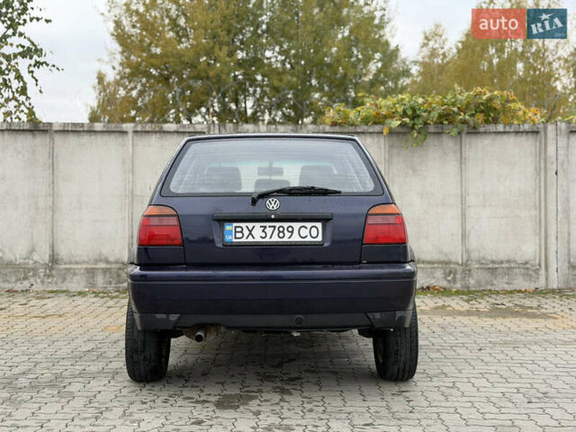 Фіолетовий Фольксваген Гольф, об'ємом двигуна 1.39 л та пробігом 333 тис. км за 2300 $, фото 12 на Automoto.ua