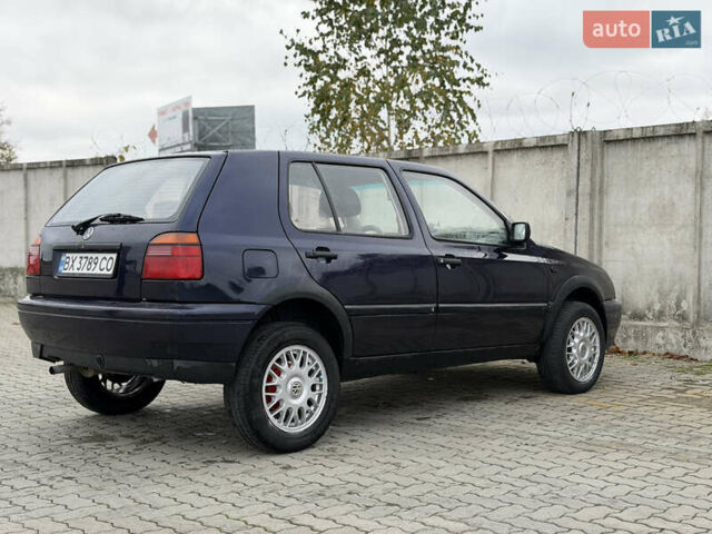 Фіолетовий Фольксваген Гольф, об'ємом двигуна 1.39 л та пробігом 333 тис. км за 2300 $, фото 11 на Automoto.ua