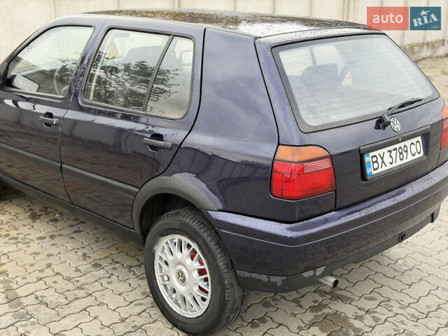 Фіолетовий Фольксваген Гольф, об'ємом двигуна 1.39 л та пробігом 333 тис. км за 2300 $, фото 10 на Automoto.ua