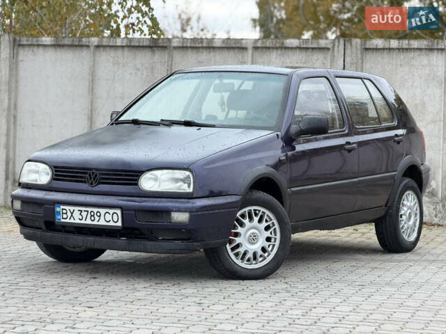 Фіолетовий Фольксваген Гольф, об'ємом двигуна 1.39 л та пробігом 333 тис. км за 2300 $, фото 2 на Automoto.ua