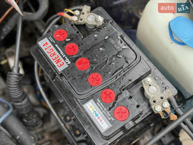 Фіолетовий Фольксваген Гольф, об'ємом двигуна 1.39 л та пробігом 333 тис. км за 2300 $, фото 33 на Automoto.ua