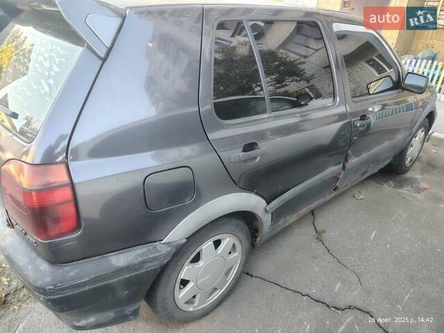 Фіолетовий Фольксваген Гольф, об'ємом двигуна 1.9 л та пробігом 385 тис. км за 1800 $, фото 5 на Automoto.ua