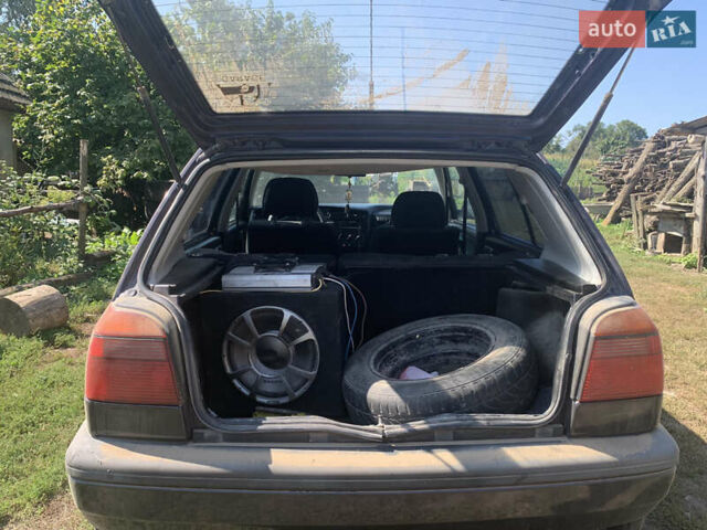 Фольксваген Гольф 1995 в Городок на Automoto.ua Фиолетовый Фольксваген Гольф, объемом двигателя 1.6 л и пробегом 54 тыс. км за 2100 $, фото 7 на Automoto.ua