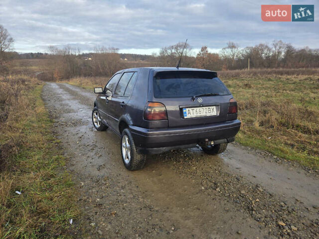 Фиолетовый Фольксваген Гольф, объемом двигателя 1.78 л и пробегом 240 тыс. км за 1650 $, фото 3 на Automoto.ua