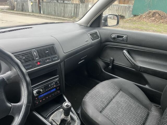 Фіолетовий Фольксваген Гольф, об'ємом двигуна 1.9 л та пробігом 431 тис. км за 1699 $, фото 14 на Automoto.ua