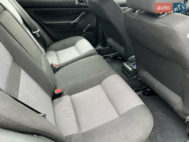 Фиолетовый Фольксваген Гольф, объемом двигателя 1.4 л и пробегом 253 тыс. км за 3599 $, фото 33 на Automoto.ua