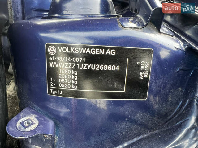Фиолетовый Фольксваген Гольф, объемом двигателя 1.4 л и пробегом 253 тыс. км за 3599 $, фото 42 на Automoto.ua