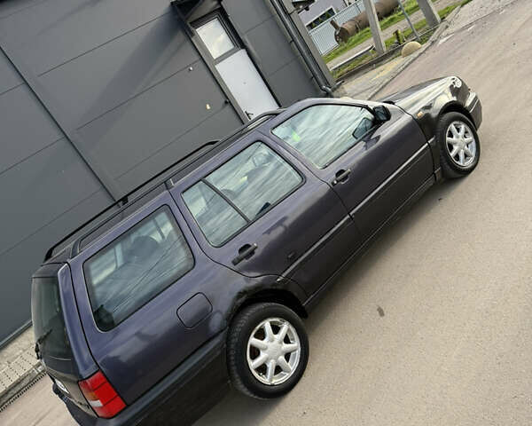 Фіолетовий Фольксваген Гольф, об'ємом двигуна 1.78 л та пробігом 400 тис. км за 1399 $, фото 6 на Automoto.ua