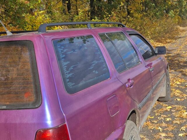 Фиолетовый Фольксваген Гольф, объемом двигателя 1.8 л и пробегом 420 тыс. км за 2458 $, фото 3 на Automoto.ua