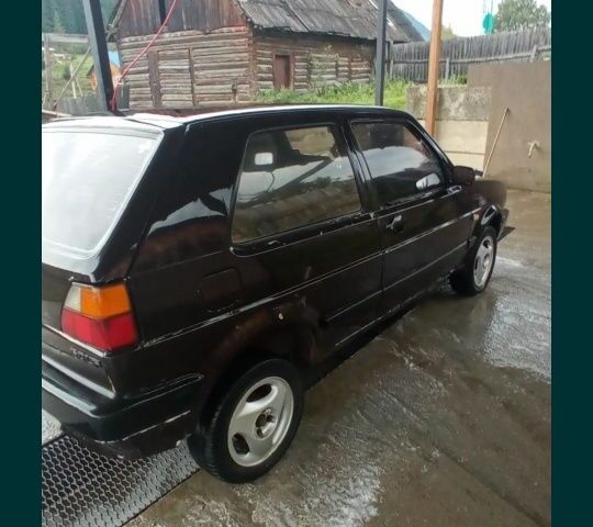 Коричневий Фольксваген Гольф, об'ємом двигуна 1.8 л та пробігом 400 тис. км за 250 $, фото 7 на Automoto.ua