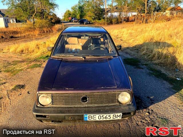 Коричневый Фольксваген Гольф, объемом двигателя 1.6 л и пробегом 200 тыс. км за 1350 $, фото 4 на Automoto.ua