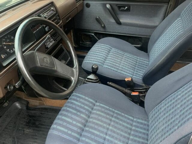 Коричневый Фольксваген Гольф, объемом двигателя 1.6 л и пробегом 150 тыс. км за 767 $, фото 4 на Automoto.ua