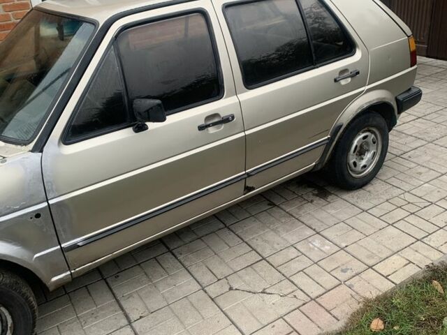 Коричневый Фольксваген Гольф, объемом двигателя 1.6 л и пробегом 150 тыс. км за 767 $, фото 2 на Automoto.ua