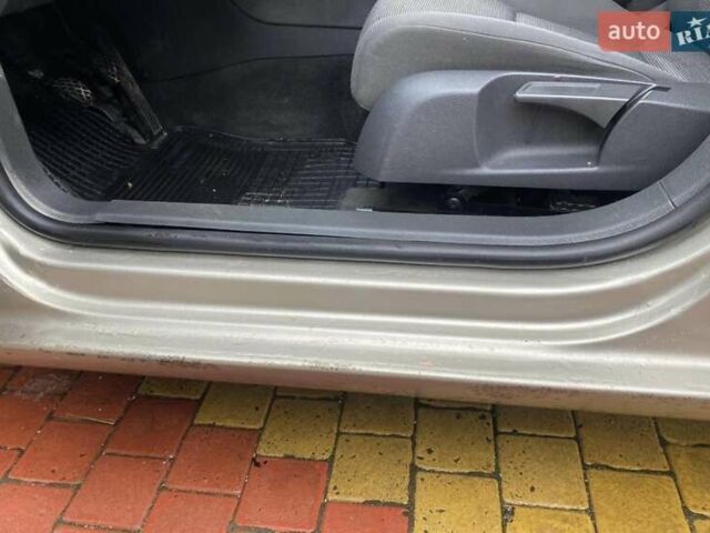 Коричневый Фольксваген Гольф, объемом двигателя 1.4 л и пробегом 310 тыс. км за 4000 $, фото 6 на Automoto.ua