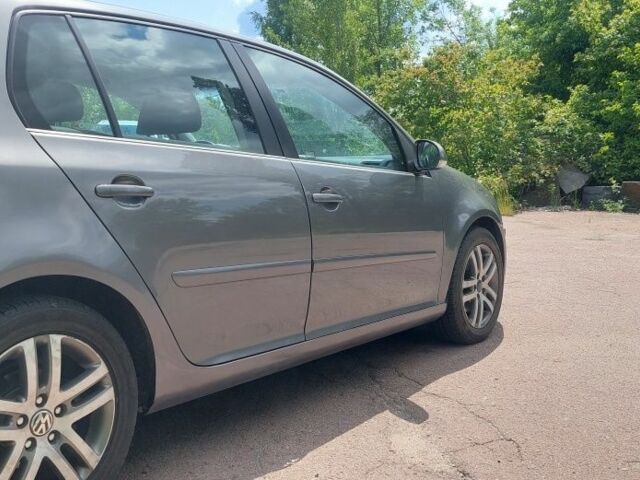 Коричневый Фольксваген Гольф, объемом двигателя 1.4 л и пробегом 302 тыс. км за 4800 $, фото 1 на Automoto.ua