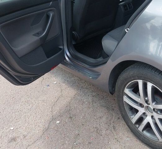 Коричневый Фольксваген Гольф, объемом двигателя 1.4 л и пробегом 302 тыс. км за 4800 $, фото 13 на Automoto.ua