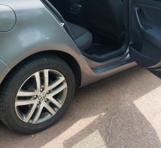 Коричневый Фольксваген Гольф, объемом двигателя 1.4 л и пробегом 302 тыс. км за 4800 $, фото 11 на Automoto.ua