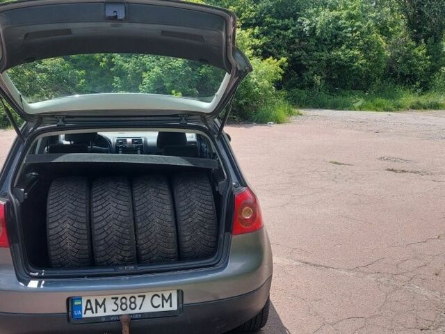 Коричневый Фольксваген Гольф, объемом двигателя 1.4 л и пробегом 302 тыс. км за 4800 $, фото 7 на Automoto.ua