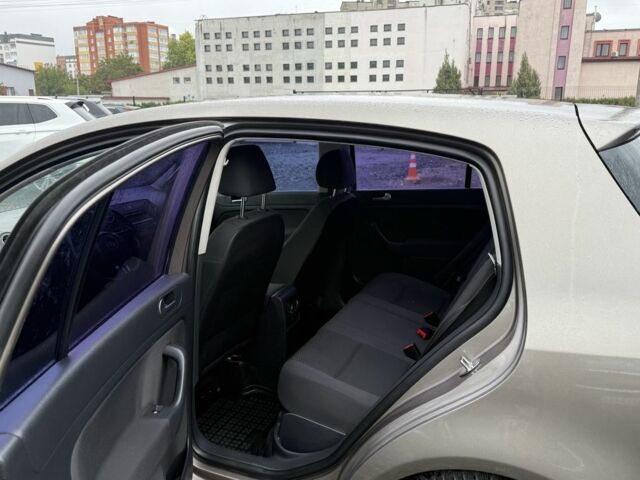 Коричневий Фольксваген Гольф, об'ємом двигуна 1.6 л та пробігом 252 тис. км за 7700 $, фото 6 на Automoto.ua