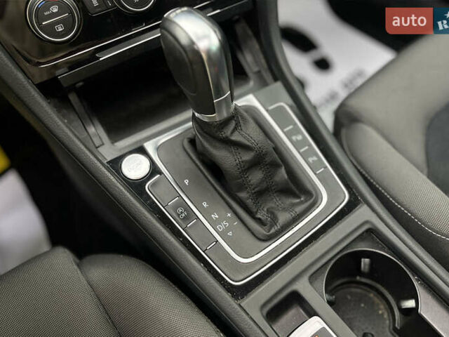 Коричневий Фольксваген Гольф, об'ємом двигуна 1.4 л та пробігом 158 тис. км за 14900 $, фото 19 на Automoto.ua