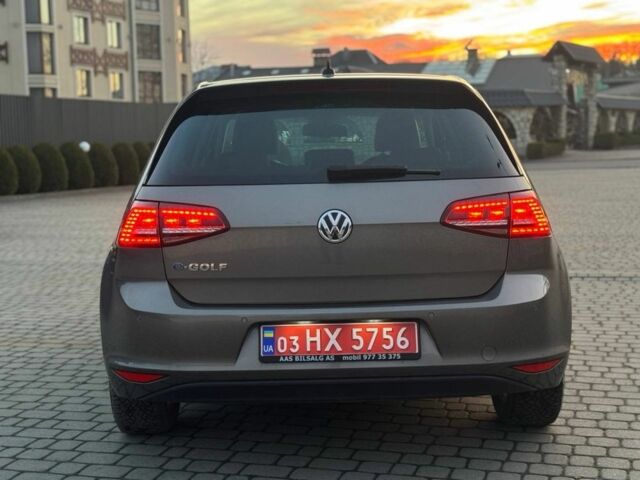 Коричневый Фольксваген Гольф, объемом двигателя 0 л и пробегом 98 тыс. км за 7999 $, фото 8 на Automoto.ua