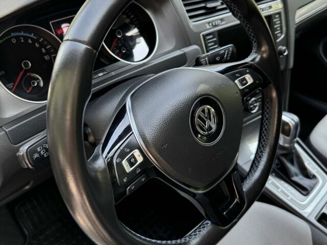 Коричневий Фольксваген Гольф, об'ємом двигуна 0 л та пробігом 178 тис. км за 8250 $, фото 2 на Automoto.ua