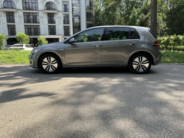 Коричневий Фольксваген Гольф, об'ємом двигуна 0 л та пробігом 178 тис. км за 8250 $, фото 4 на Automoto.ua