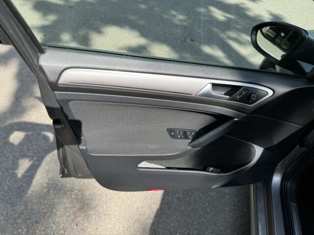 Коричневий Фольксваген Гольф, об'ємом двигуна 0 л та пробігом 178 тис. км за 8250 $, фото 15 на Automoto.ua