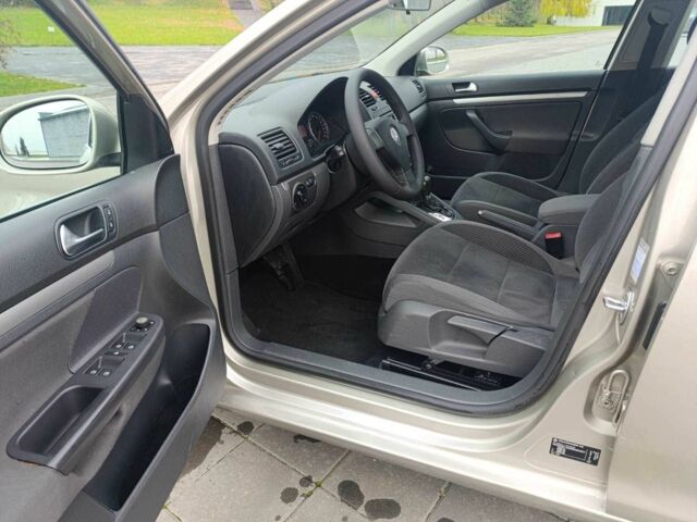 Коричневий Фольксваген Гольф, об'ємом двигуна 0 л та пробігом 248 тис. км за 6800 $, фото 8 на Automoto.ua