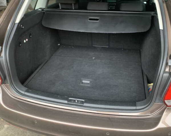 Коричневый Фольксваген Гольф, объемом двигателя 1.6 л и пробегом 235 тыс. км за 10000 $, фото 13 на Automoto.ua