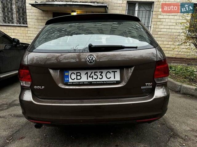 Коричневый Фольксваген Гольф, объемом двигателя 1.6 л и пробегом 244 тыс. км за 8699 $, фото 5 на Automoto.ua