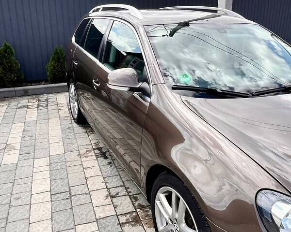 Коричневий Фольксваген Гольф, об'ємом двигуна 1.39 л та пробігом 230 тис. км за 8200 $, фото 13 на Automoto.ua