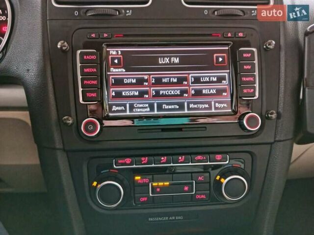 Коричневый Фольксваген Гольф, объемом двигателя 1.6 л и пробегом 244 тыс. км за 8699 $, фото 15 на Automoto.ua