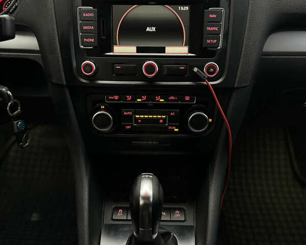 Коричневий Фольксваген Гольф, об'ємом двигуна 1.6 л та пробігом 359 тис. км за 6900 $, фото 24 на Automoto.ua