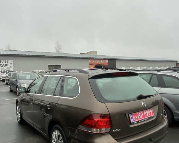 Коричневый Фольксваген Гольф, объемом двигателя 1.4 л и пробегом 220 тыс. км за 8200 $, фото 3 на Automoto.ua