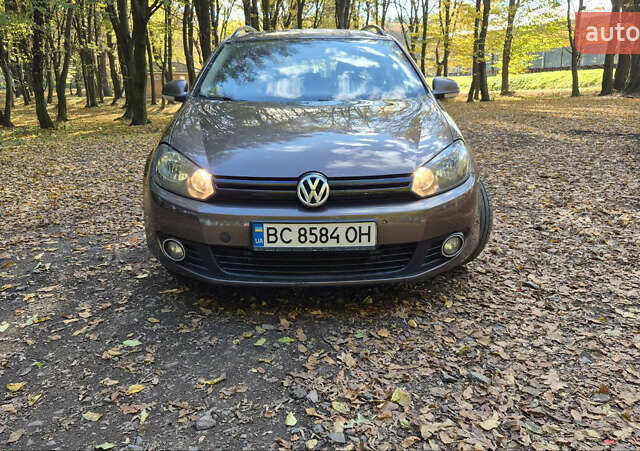 Коричневый Фольксваген Гольф, объемом двигателя 1.6 л и пробегом 323 тыс. км за 8400 $, фото 2 на Automoto.ua