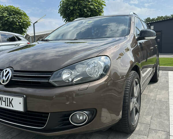 Коричневый Фольксваген Гольф, объемом двигателя 1.2 л и пробегом 270 тыс. км за 8800 $, фото 10 на Automoto.ua
