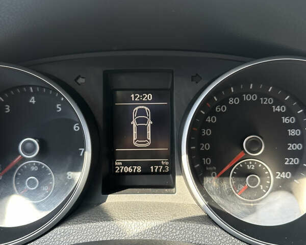 Коричневый Фольксваген Гольф, объемом двигателя 1.2 л и пробегом 270 тыс. км за 8800 $, фото 23 на Automoto.ua