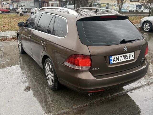 Коричневий Фольксваген Гольф, об'ємом двигуна 1.6 л та пробігом 355 тис. км за 7700 $, фото 4 на Automoto.ua